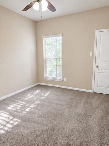 187 Chering DR, Belton, TX 76513