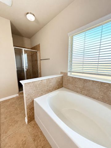 187 Chering DR, Belton, TX 76513