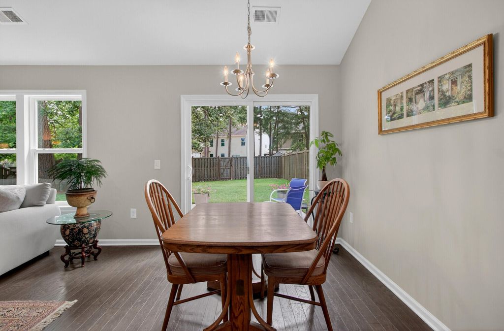 Image 12 of property listing at 225 Alpine Road, Summerville, SC 29485