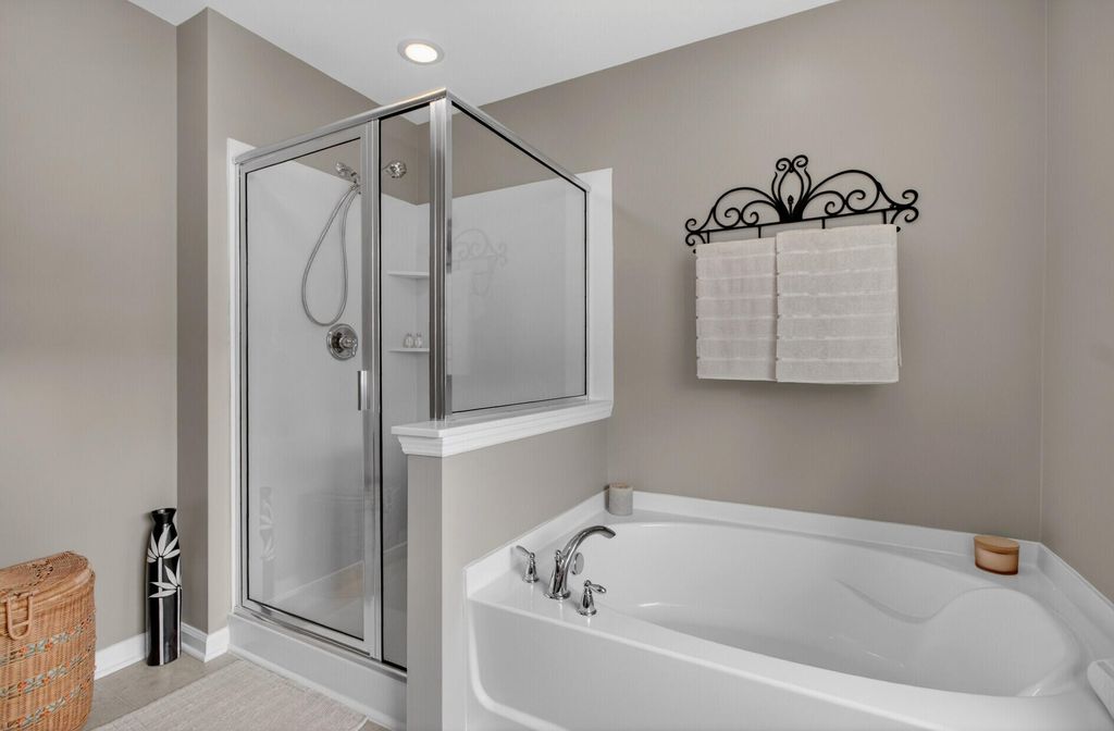 Image 17 of property listing at 225 Alpine Road, Summerville, SC 29485