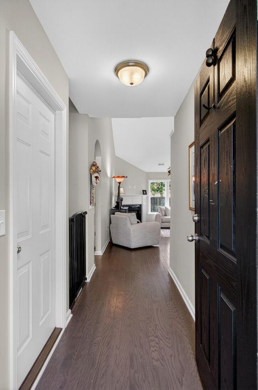 Image 3 of property listing at 225 Alpine Road, Summerville, SC 29485