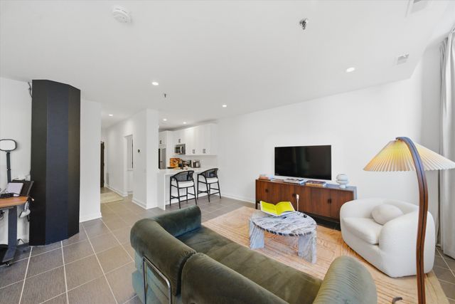 680 S Federal Street 807, Chicago, IL 60605