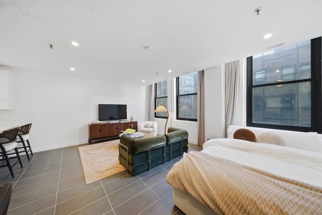 680 S Federal Street 807, Chicago, IL 60605