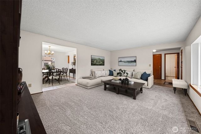 2509 NE 23rd Place, Renton, WA 98056