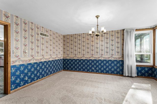 1011 Richards AVENUE, Watertown, WI 53094