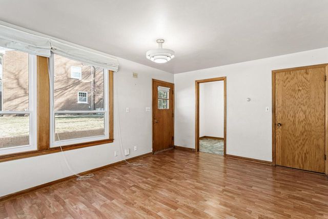 1011 Richards AVENUE, Watertown, WI 53094