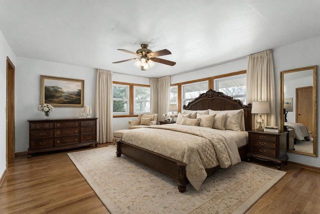 1011 Richards AVENUE, Watertown, WI 53094