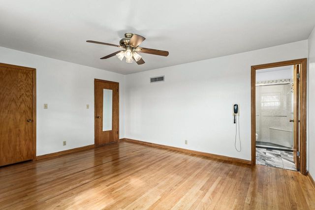 1011 Richards AVENUE, Watertown, WI 53094