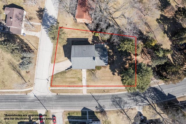 1011 Richards AVENUE, Watertown, WI 53094