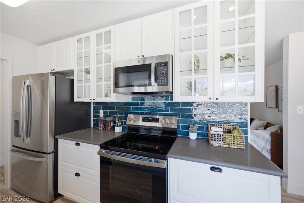3605 Apache Lane, Las Vegas, NV 89107 — photo 5