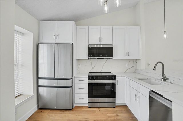 168 SUN ISLE CIRCLE 168, Treasure Island, FL 33706