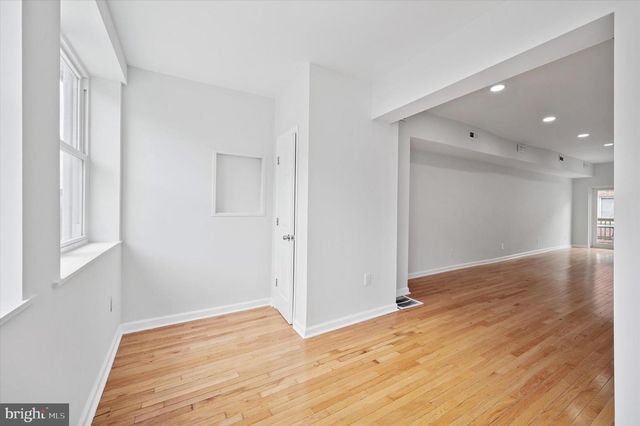 5921 BELMAR TER, Philadelphia, PA 19143