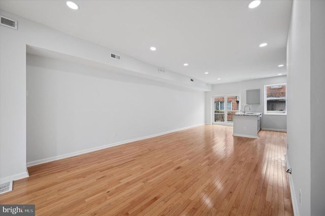 5921 BELMAR TER, Philadelphia, PA 19143