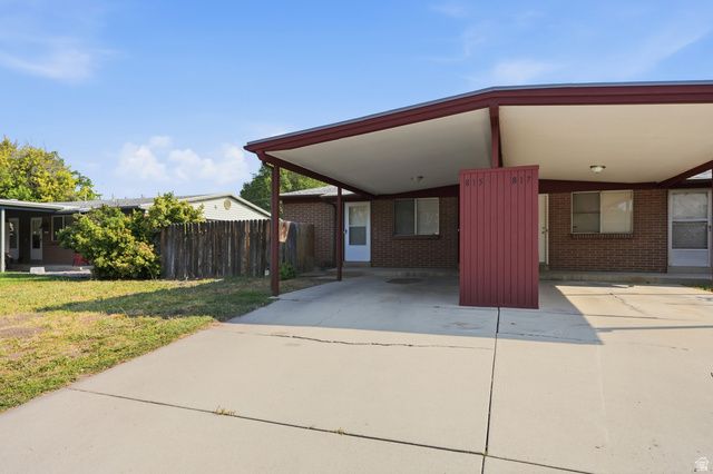815 E WHITEMAPLE WAY, Millcreek, UT 84106
