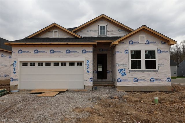 2426 Merriment Drive, Amherst, OH 44001