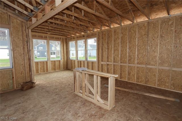 2426 Merriment Drive, Amherst, OH 44001