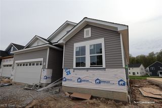 2426 Merriment Drive, Amherst, OH 44001