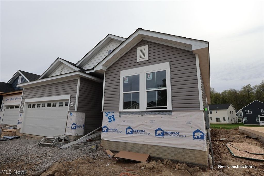 2426 Merriment Drive, Amherst, OH 44001