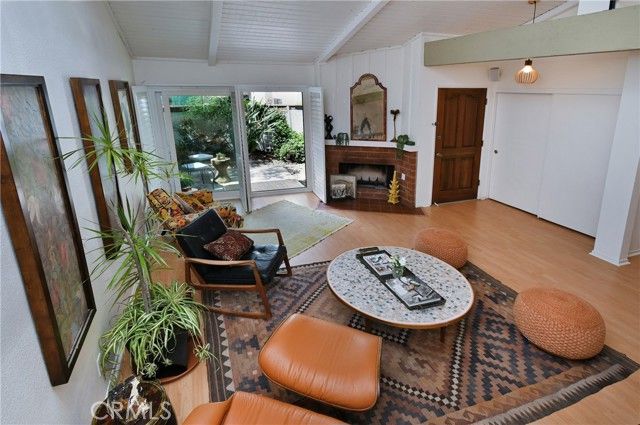 6265 Canoga 53, Woodland Hills (los Angeles), CA 91367