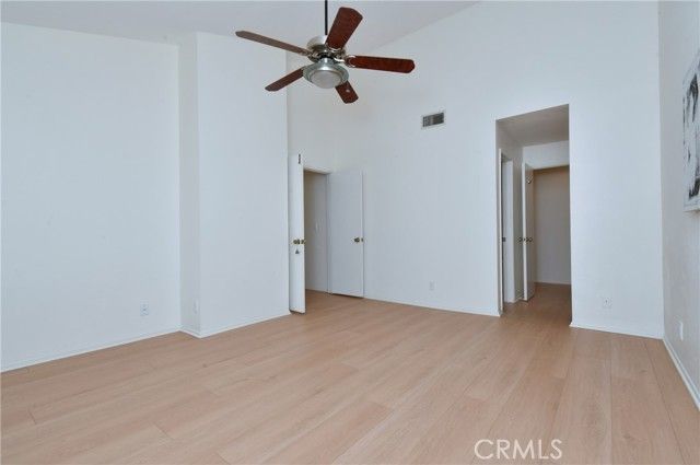 6265 Canoga 53, Woodland Hills (los Angeles), CA 91367