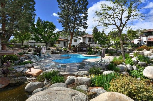 6265 Canoga 53, Woodland Hills (los Angeles), CA 91367