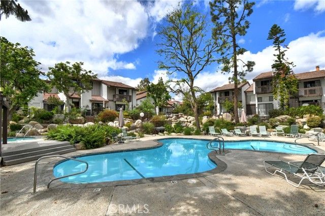 6265 Canoga 53, Woodland Hills (los Angeles), CA 91367