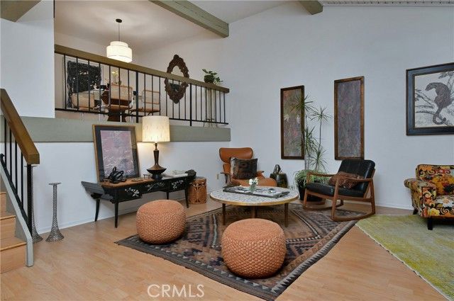 6265 Canoga 53, Woodland Hills (los Angeles), CA 91367