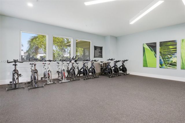 4426 83rd Parkway, Doral, FL 33166