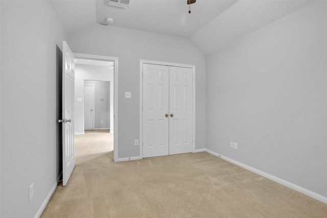 26 Valewood Place, The Woodlands, TX 77384