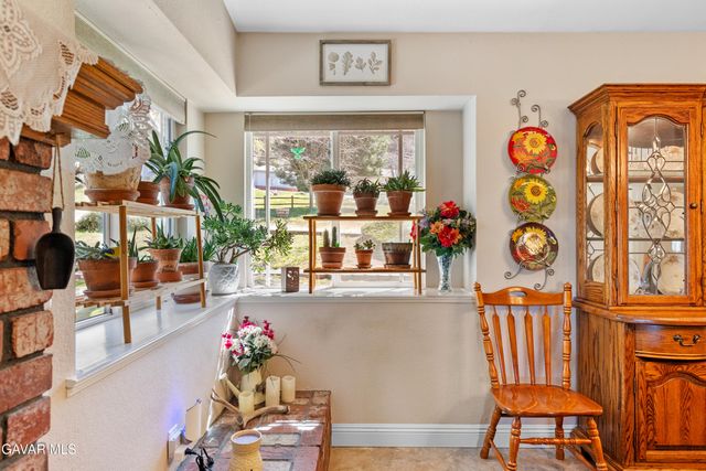 29541 Butterfield Way, Tehachapi, CA 93561