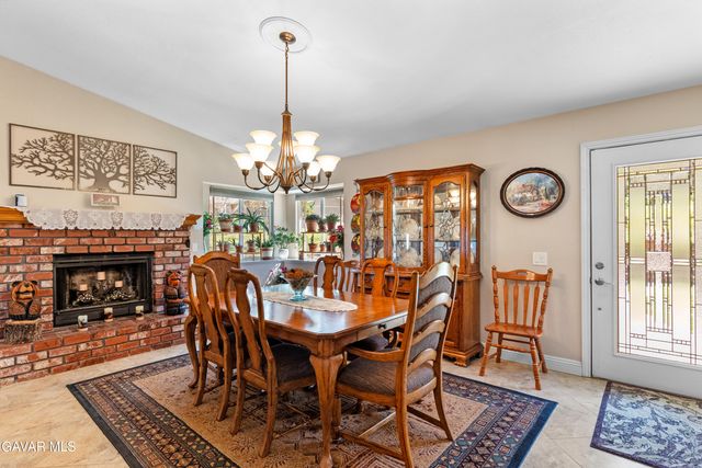 29541 Butterfield Way, Tehachapi, CA 93561