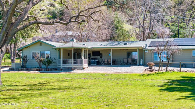 29541 Butterfield Way, Tehachapi, CA 93561