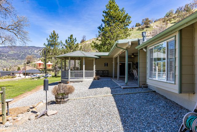 29541 Butterfield Way, Tehachapi, CA 93561
