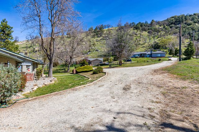 29541 Butterfield Way, Tehachapi, CA 93561
