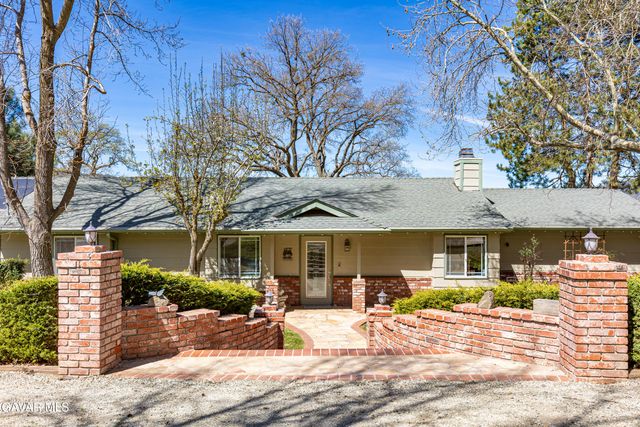 29541 Butterfield Way, Tehachapi, CA 93561