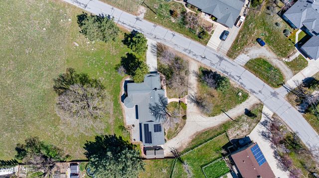 29541 Butterfield Way, Tehachapi, CA 93561