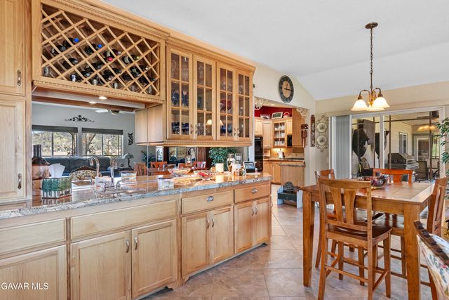 29541 Butterfield Way, Tehachapi, CA 93561
