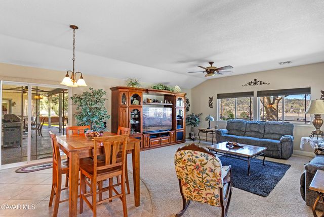 29541 Butterfield Way, Tehachapi, CA 93561