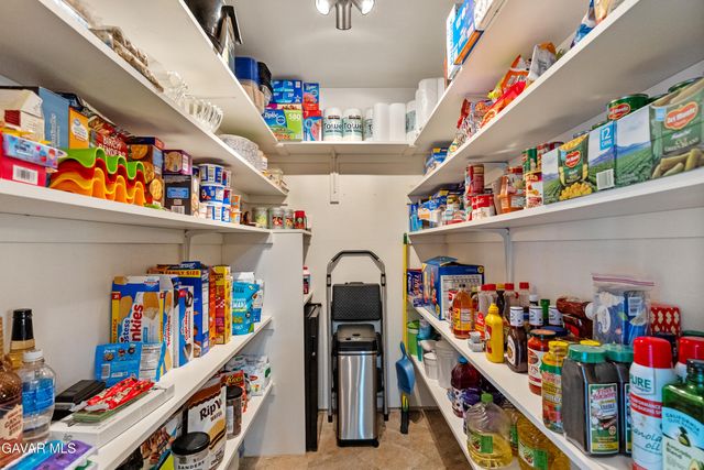 29541 Butterfield Way, Tehachapi, CA 93561