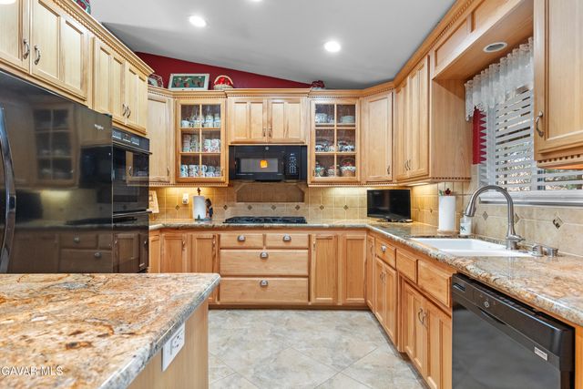 29541 Butterfield Way, Tehachapi, CA 93561