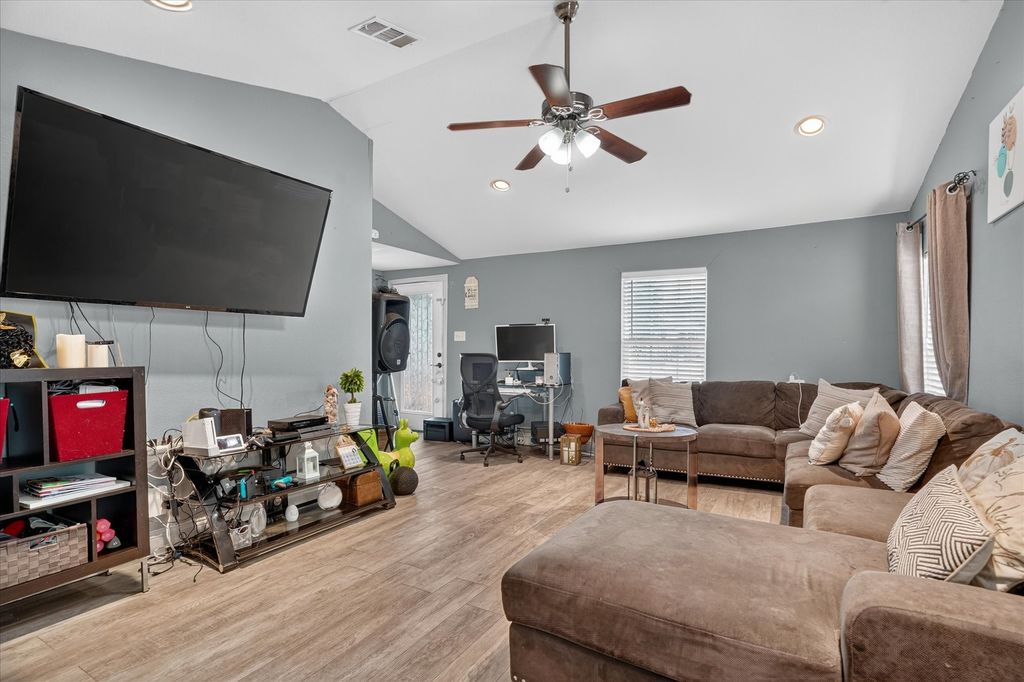 5712 Dana Drive, Haltom City, TX 76117 — photo 5