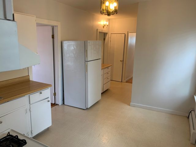 460 Watertown St, Newton, MA 02460