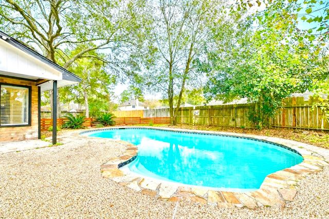 17307 Eden Court, Spring, TX 77379