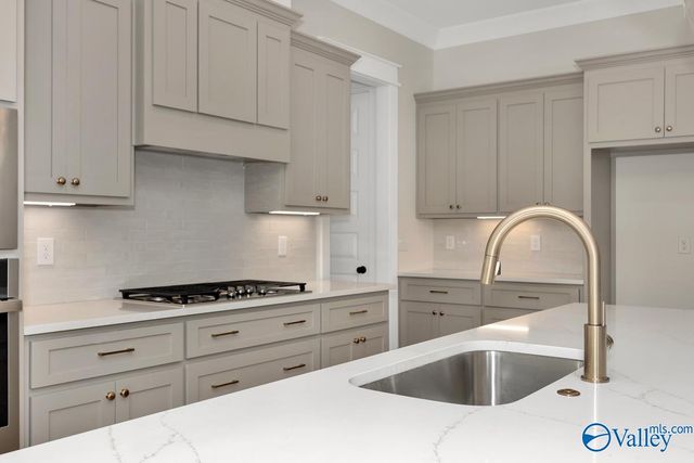 11 Devereux Place, Gurley, AL 35748