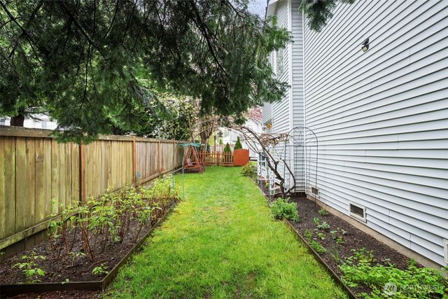 21 95th Drive SE, Lake Stevens, WA 98258