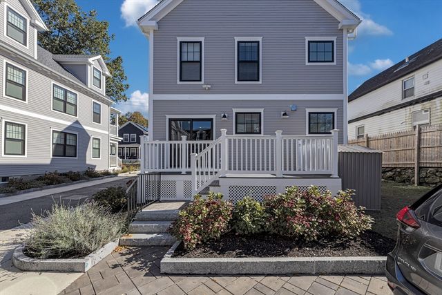 34 Temple Street 34, Boston, MA 02126