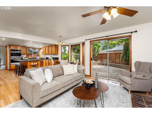 5525 Nw PEREGRINE Pl, Portland, OR 97229
