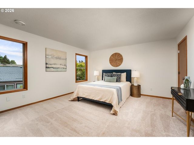 5525 Nw PEREGRINE Pl, Portland, OR 97229