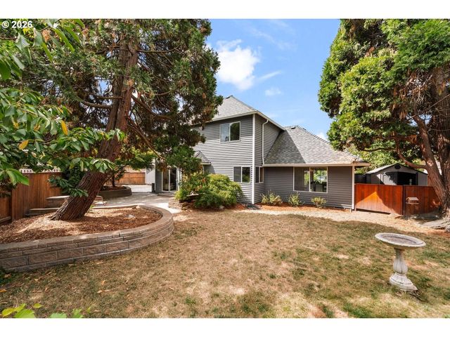 5525 Nw PEREGRINE Pl, Portland, OR 97229