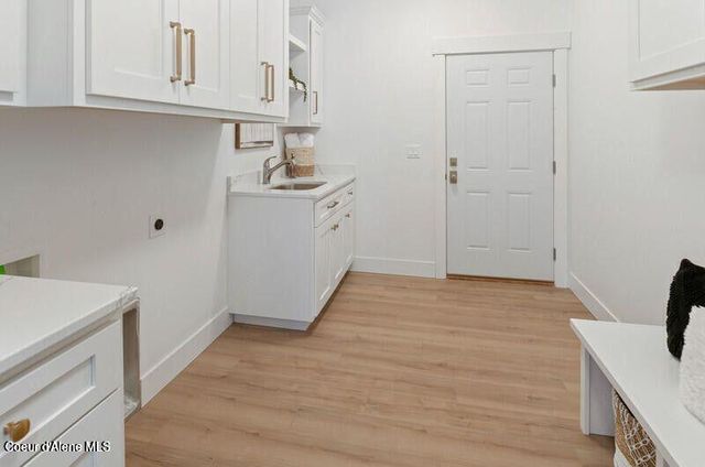 624 Satchel Dr, Spirit Lake, ID 83869